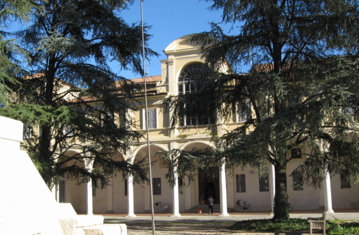 Il tè del giovedì nell’Ospedale della Misericordia. Una esperienza-pilota di medicina del territorio in Emilia oggi in pericolo