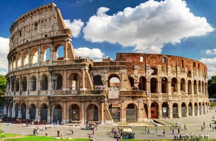 Il ministro, l’arena del Colosseo e l’invenzione dell’acqua calda