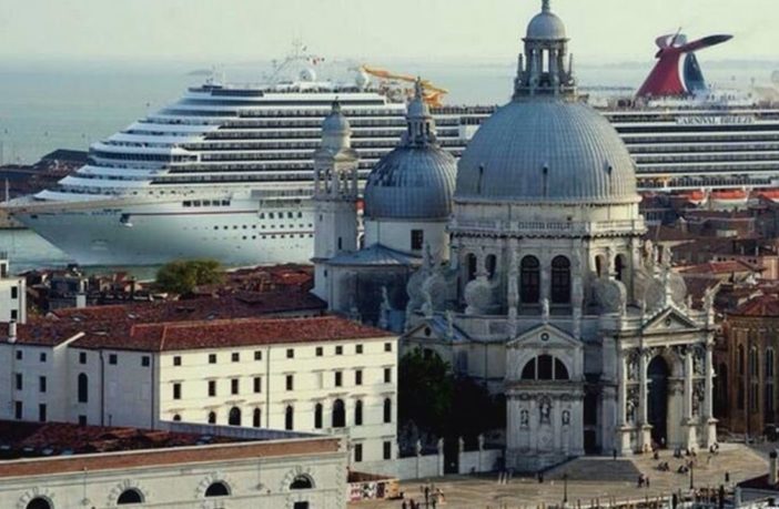 Venezia alla prova del Mose: la città all’asciutto e le grandi navi lontane da Piazza San Marco
