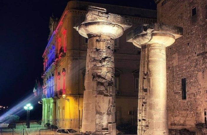 Passaggio in Magna Grecia nelle notti arancioni del Coronavirus