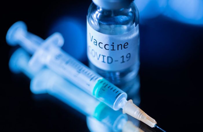 Vaccini anti Covid: li paghiamo con le tasse, possiamo sapere quanto ci costano?