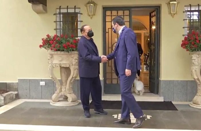 Crisi di governo. Col neo-realismo tornano i bei tempi della dolce vita sull’Appia Antica
