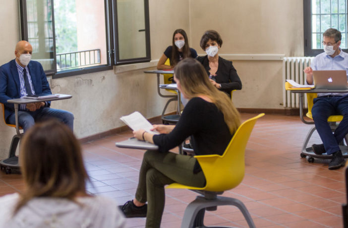 La formazione al bivio post pandemia: integrazione scuola-lavoro e competenze scientifiche alte