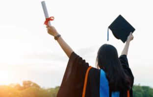 La prorettrice Barbato: «Semplificare i processi formativi, dare accesso alle professioni»