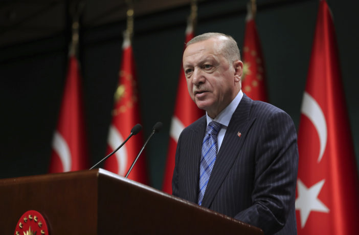 Intransigenza con Israele, islamizzazione della Turchia: il sogno neo ottomano di Erdogan