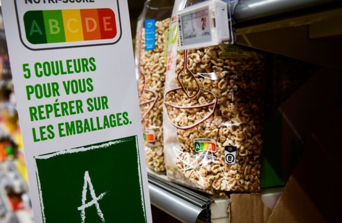 “Nutri-score” e “nutrinform-battery”: la dieta a colori dichiara guerra alla dieta mediterranea