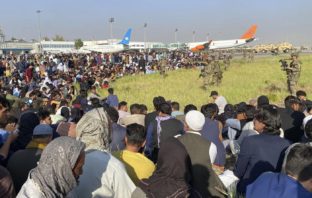 Le domande che servono per capire la fuga invereconda dell’Occidente da Kabul