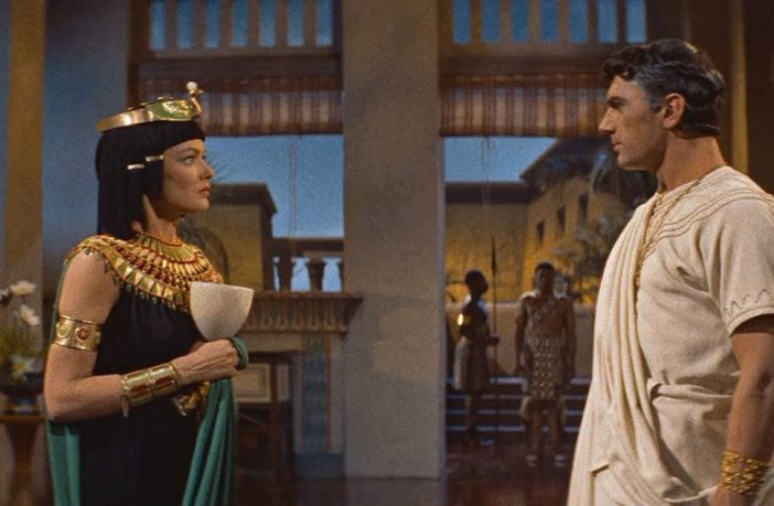 Un papiro del XX secolo a. C.: la bellissima Nefernefernefer e le fantasie erotiche di un adolescente
