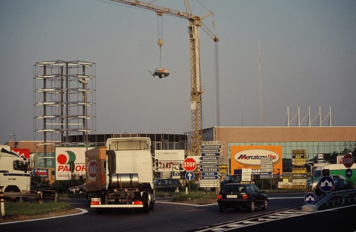 L’«inquinamento edilizio» e il disordine edificatorio tolgono spazio necessario al bene pubblico