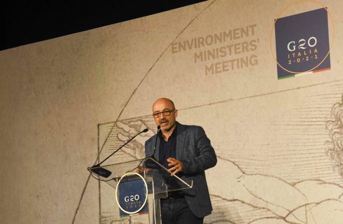 2 / Cingolaneide. «Caro ministro della Transizione ecologica, le scrivo. Risponda, prego»