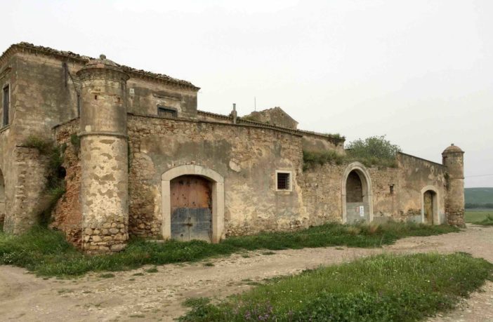Un patrimonio dimenticato: le masserie pugliesi, mirabile connubio fra forma e funzione