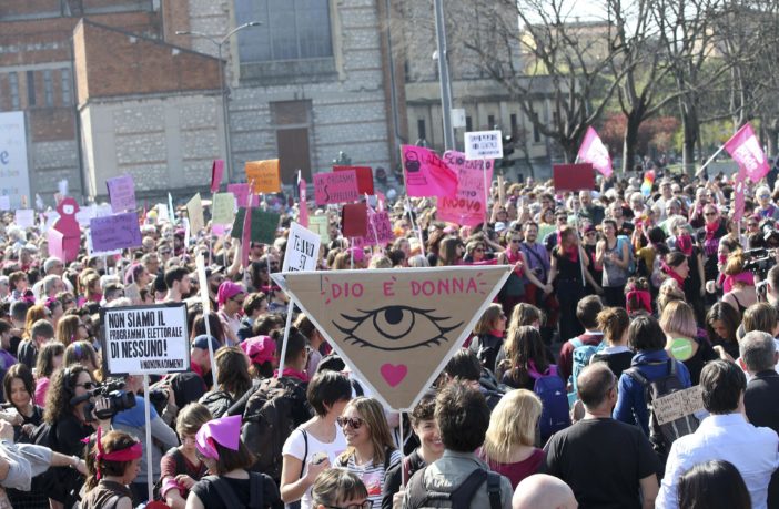 Manifestazione a Roma il 25 settembre: «Non c’è più tempo», dicono le donne. Ascoltiamole