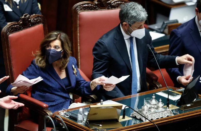 Verso l’erto Colle. E se la soluzione al gran ballo del Quirinale fosse stata già scritta un anno fa?