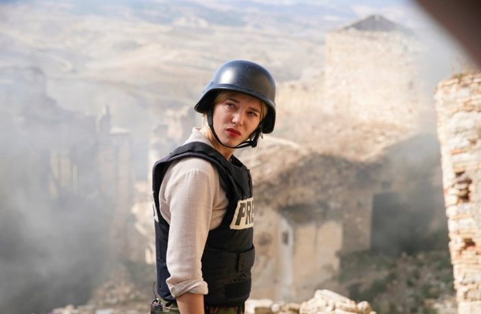 Giornalismo con l’elmetto, interventismo e prezzo da pagare per togliere gli ucraini dalle mani di Putin
