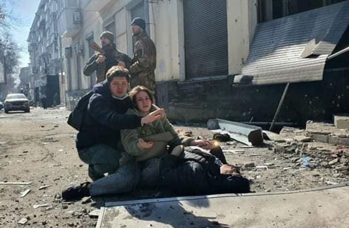 Ucraina. Il più alto disprezzo per la vita umana dei russi e l’indotta fascinazione oscura della guerra