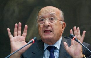 Quella volta con De Mita: «Direttore lei non può…». «Mi scusi, io posso: lo dice la Costituzione…»