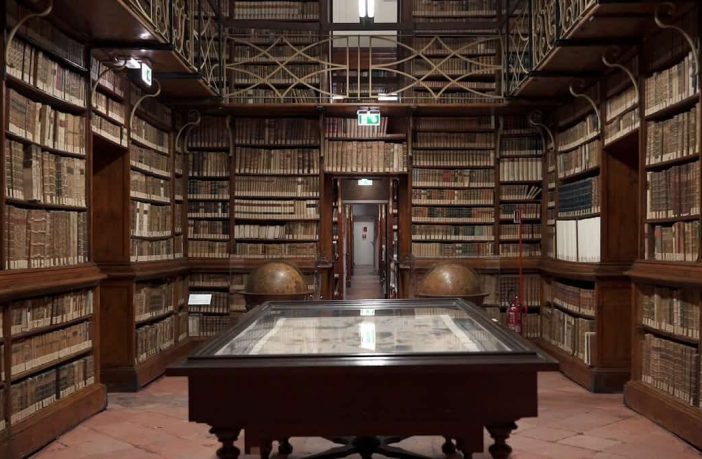Biblioteche pubbliche allo sbando: la spoliazione e l’impoverimento da Nord a Sud