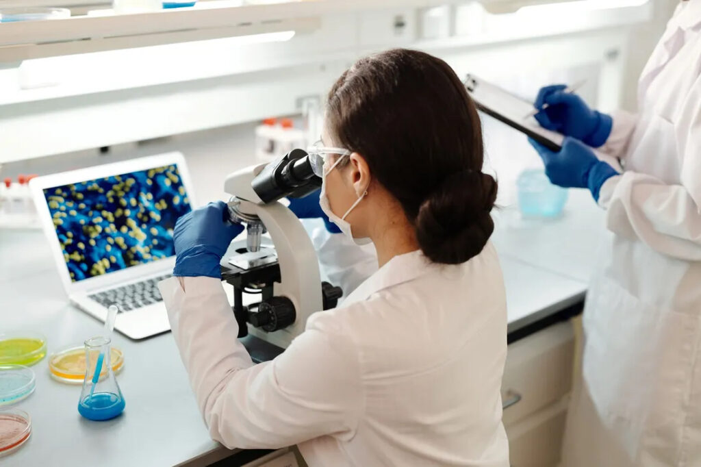 Pnrr, entro il 2026 si chiuderanno i rubinetti: che ne sarà dei progetti scientifici avviati con i fondi europei?